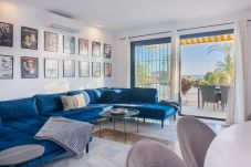 Apartment in Sitio de Calahonda - 2-bed Sea View Apartment Oasis...