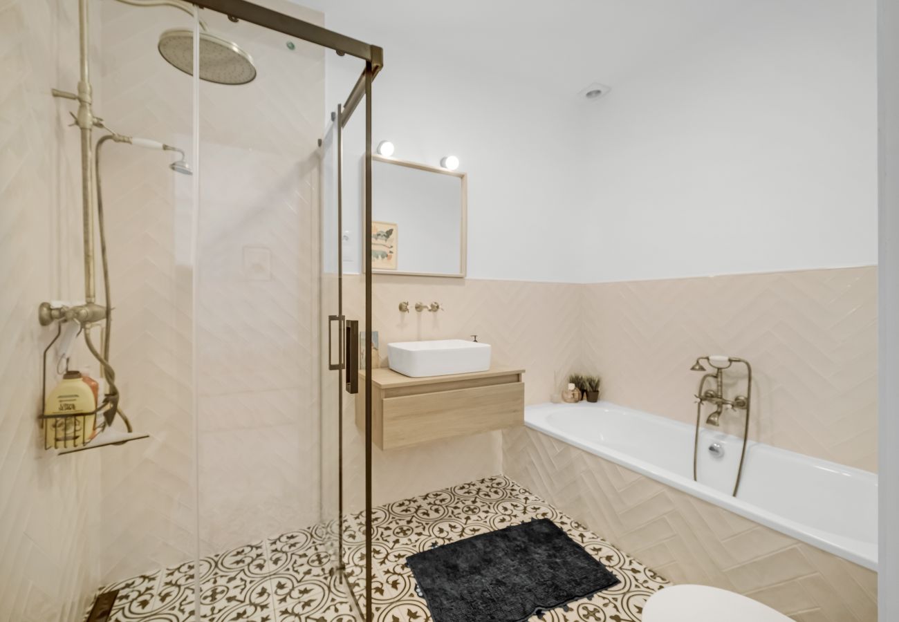 Villa in Mijas Costa - Charming 5-bedroom villa