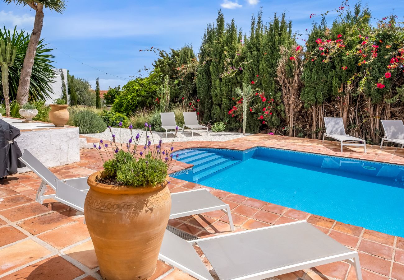 Villa in Mijas Costa - Charming 5-bedroom villa