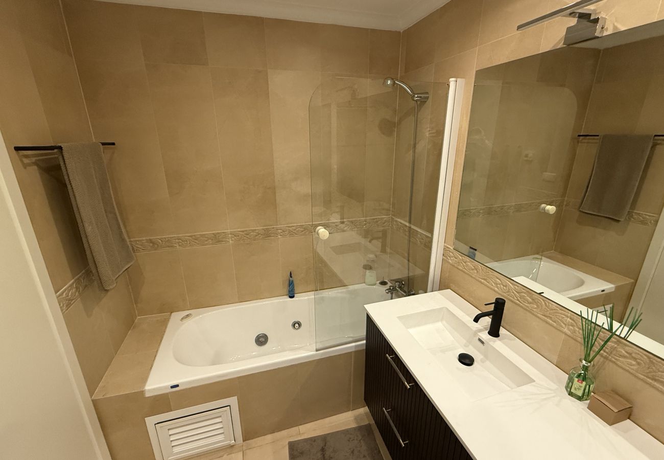 Apartment in Mijas Pueblo - Luxurious & Elegant 3-bedroom apartment in Mijas Pueblo