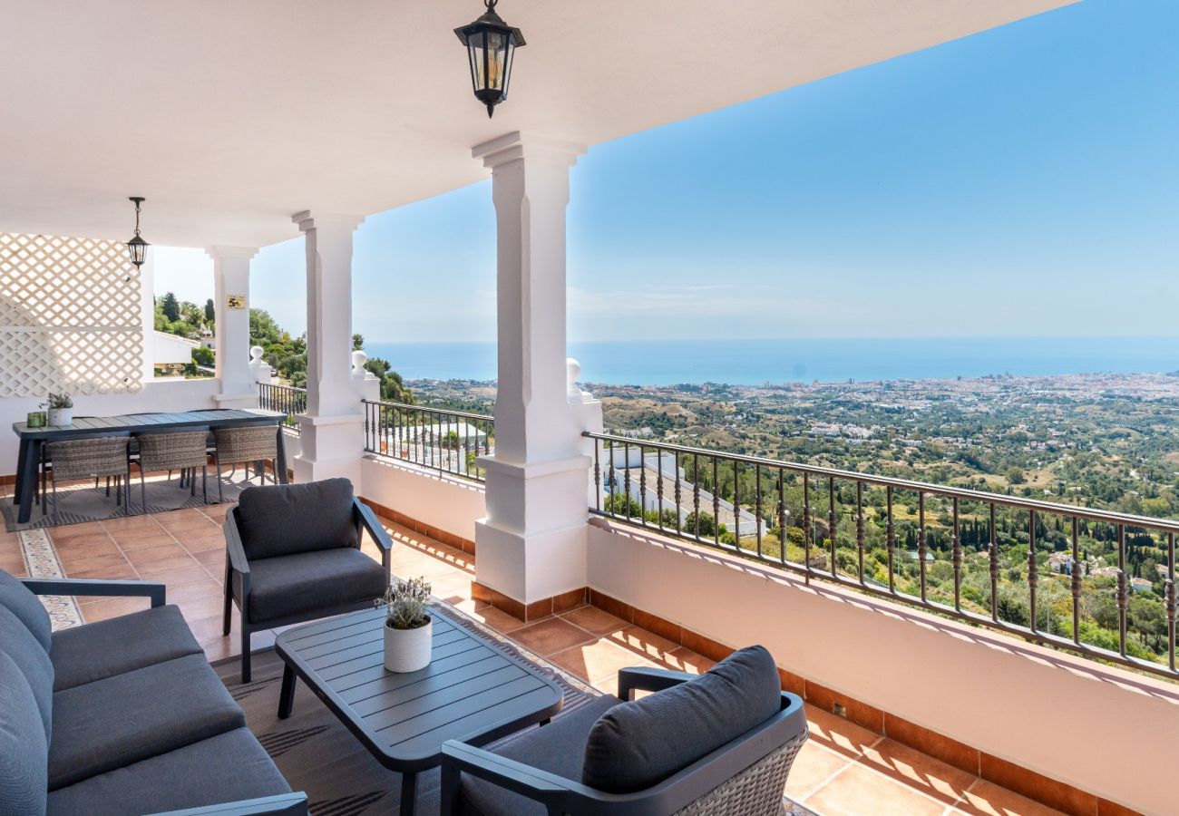 Apartment in Mijas Pueblo - Luxurious & Elegant 3-bedroom apartment in Mijas Pueblo