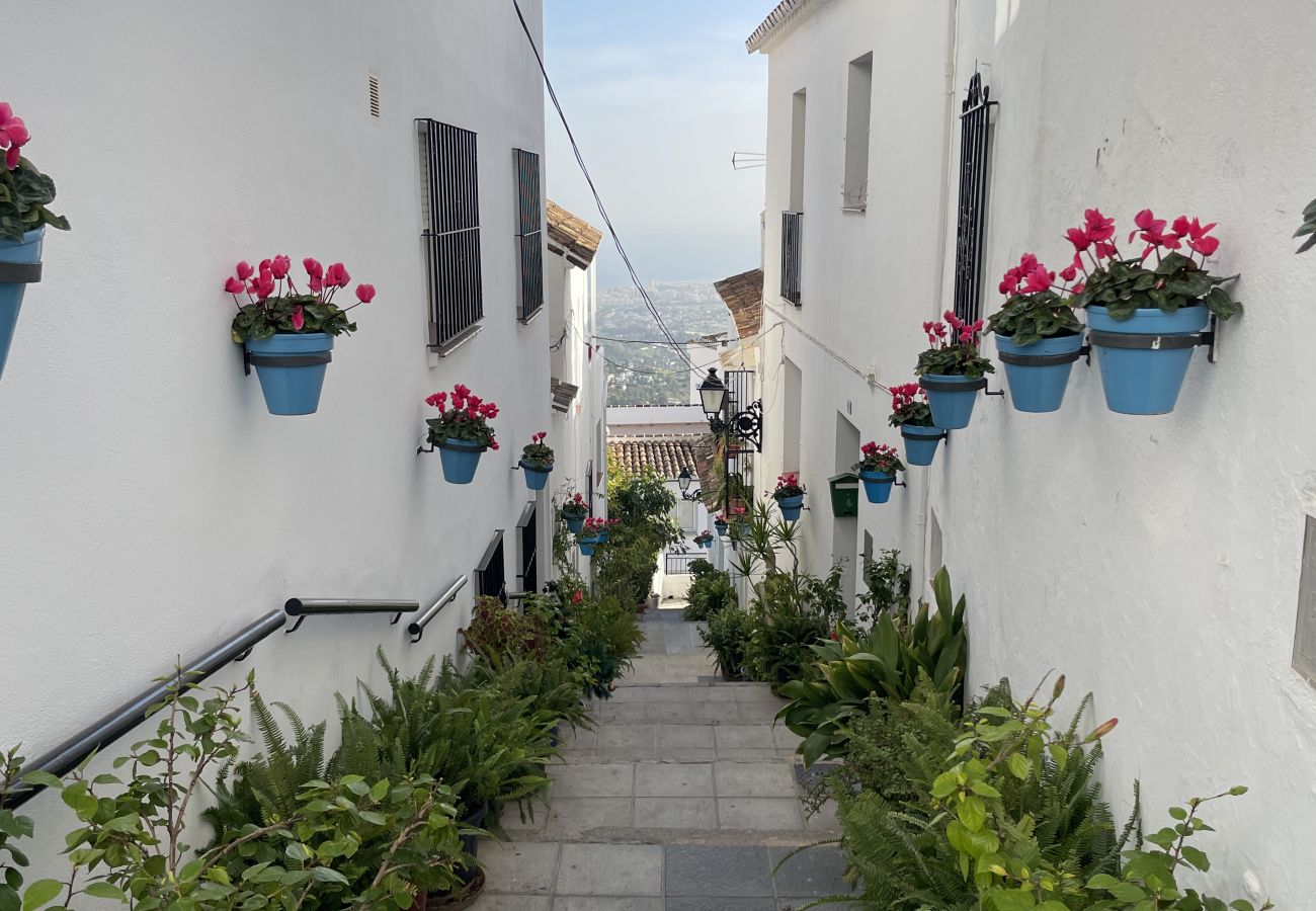 Apartment in Mijas Pueblo - Luxurious & Elegant 3-bedroom apartment in Mijas Pueblo