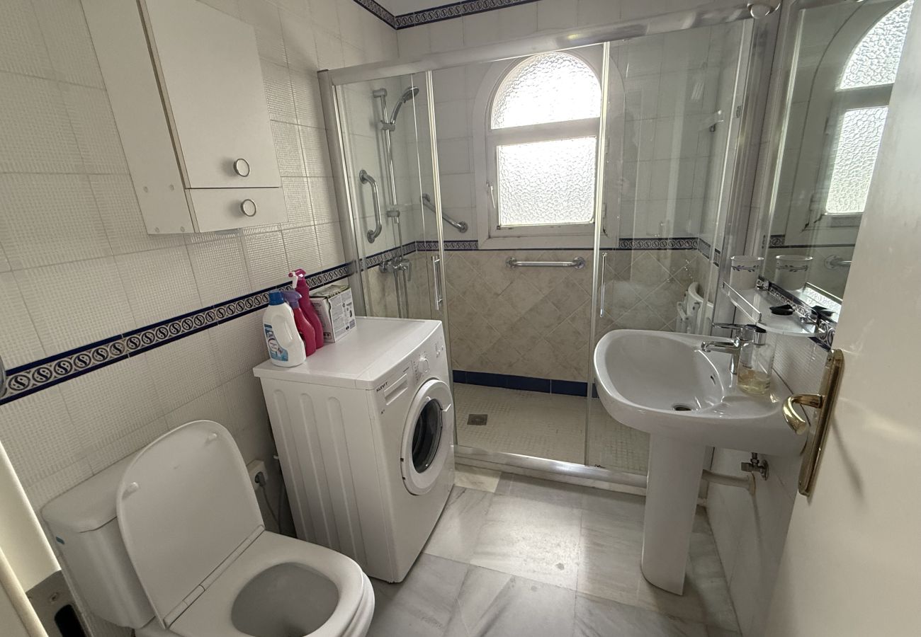 Villa in Sitio de Calahonda - Charming 3-bedroom villa in Calahonda - Villa Suiza