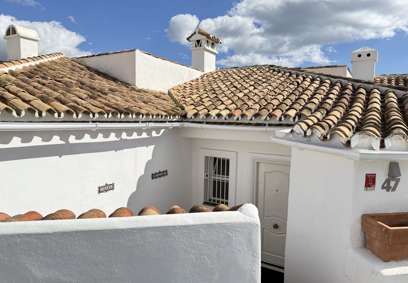 Chalet in Sitio de Calahonda - Cozy 3-bed townhouse in Calahonda - Casa Cornisa