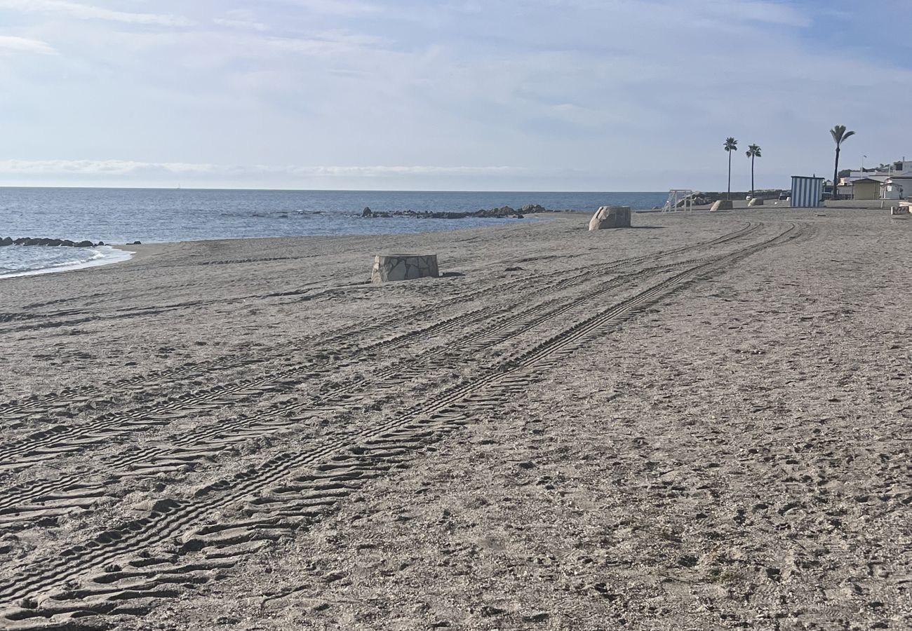 Apartment in Manilva - Modern 2 bedroom beach front