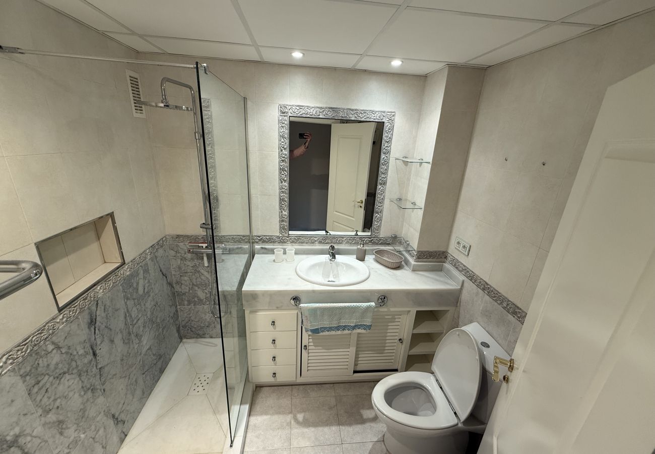 Apartment in Estepona - Modern 2 bedroom apartment - Hacienda Del Sol