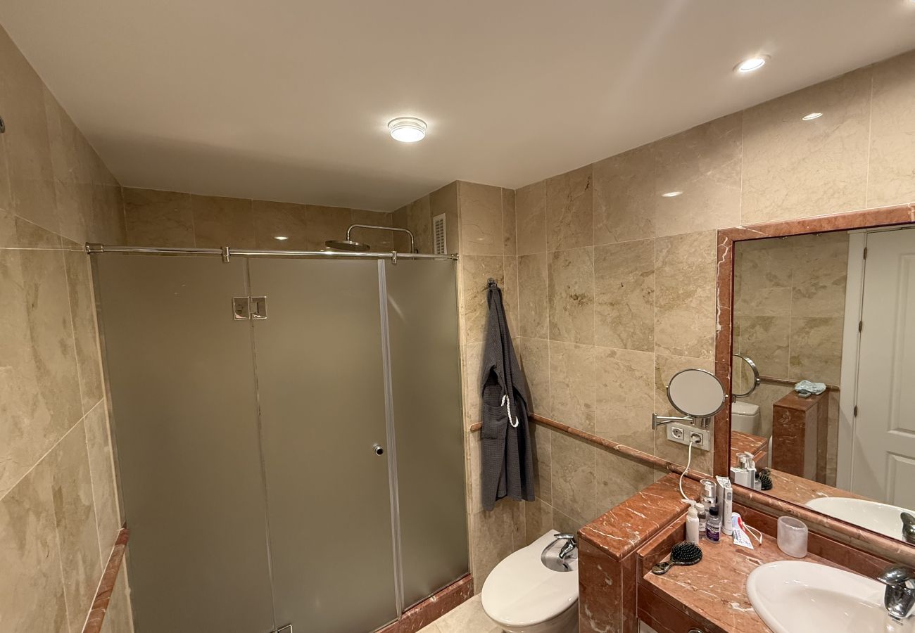 Apartment in Estepona - Modern 2 bedroom apartment - Hacienda Del Sol