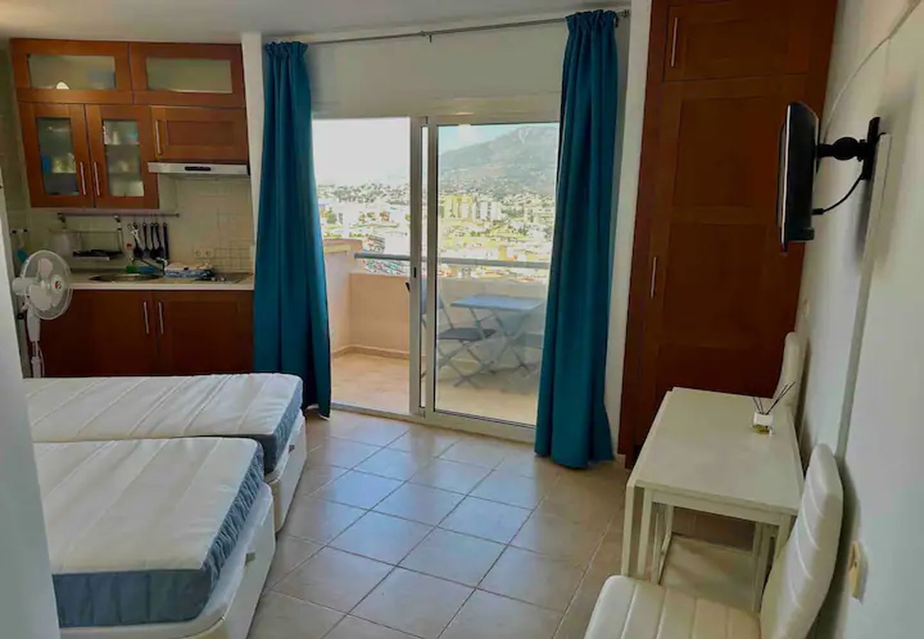 Apartment in Fuengirola - Posidonia Suite 1528 - Beach front Fuengirola
